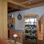 Kleissl מלון